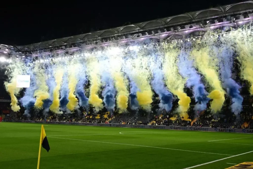 10 Yıllık Sözünü Tutup Fenerbahçe’ye Transfer Oluyor