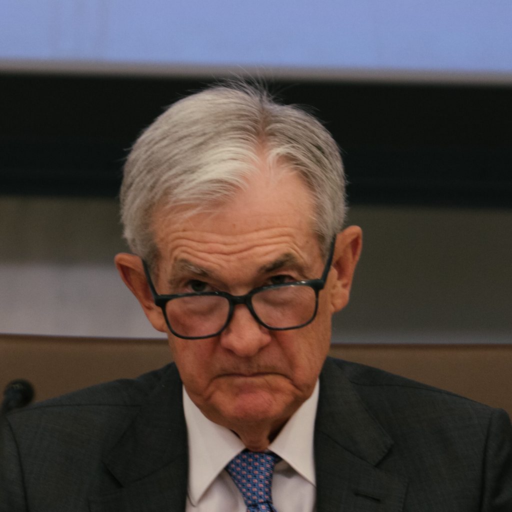 Fed Minutes Reveal Sharp Split Over Timing of Additional Rate Cuts
