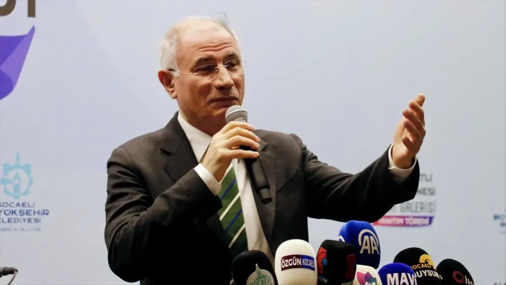 AK Parti Genel Başkanvekili Efkan Ala Kocaeli’de Partililerle Buluştu