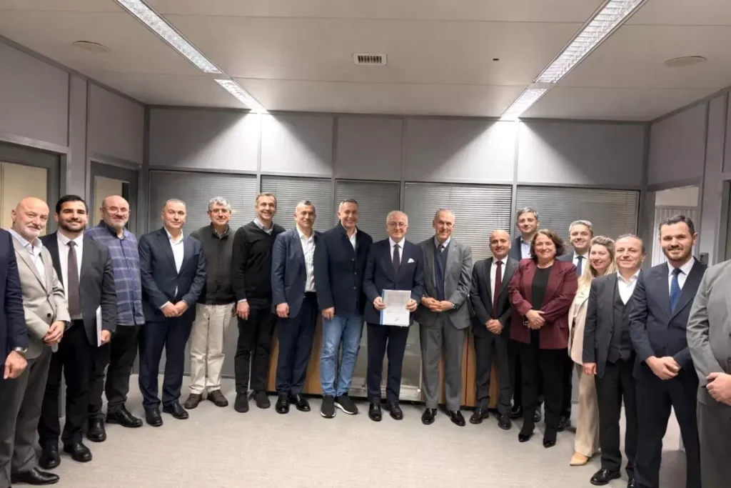 Aksa Doğalgaz AGDAŞ’ı Satın Aldı