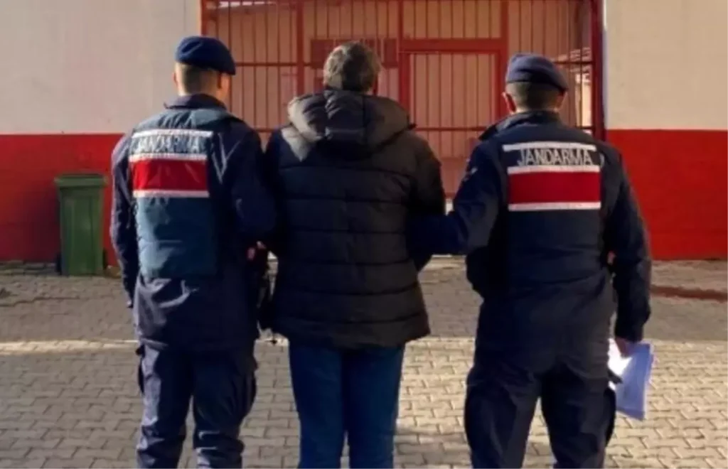 Aydın’da 10 Yıl Hapis Cezası Olan Tehlikeli Şahıs Operasyonla Yakalandı