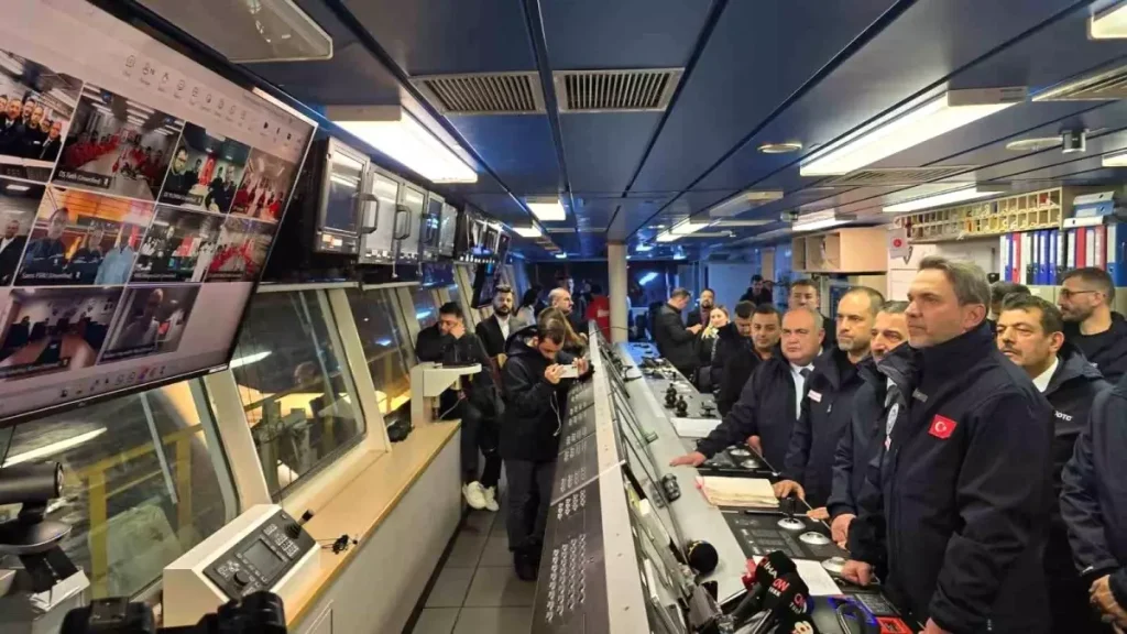 Bakan Bayraktar: “2026 yılı bir taraftan üretimi arttırdığımız bir yıl olacak”