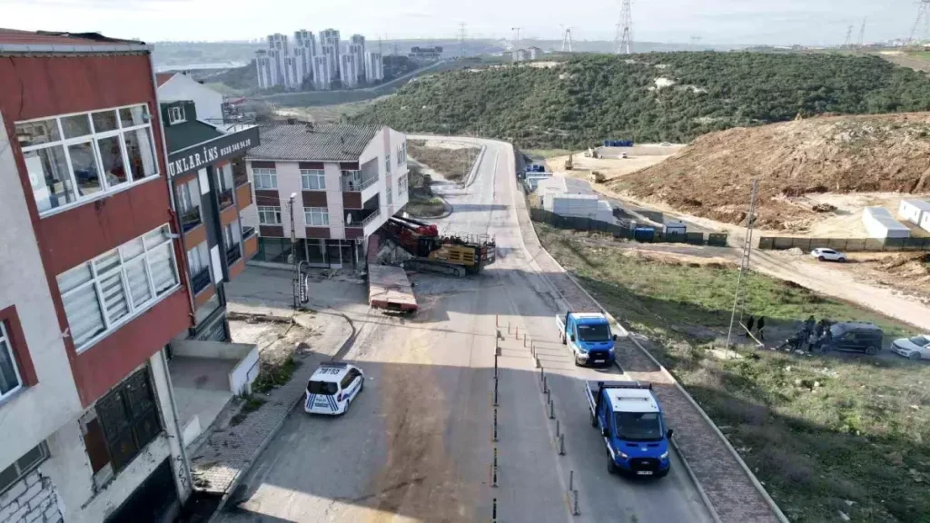 Başakşehir’de Vinci Çıkarma Çalışmaları 28. Saatte