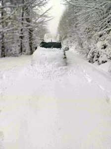 Başkent EDAŞ zorlu kış şartlarında 7/24 sahada mücadele ediyor