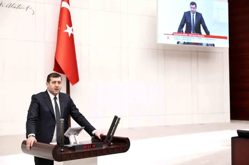 En çok beğenilen Milletvekili MHP’li Baki Ersoy