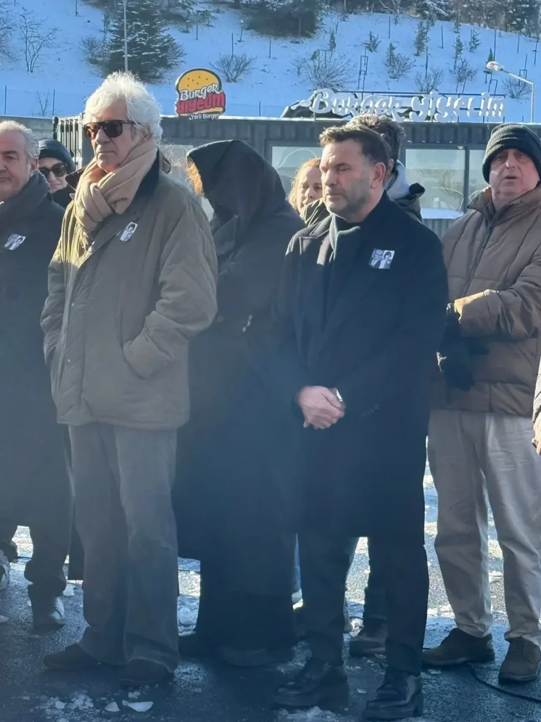 Gökmen Özdenak’ın Son Yolculuğu Galatasaray’da Görkemli Bir Törenle Gerçekleştirildi