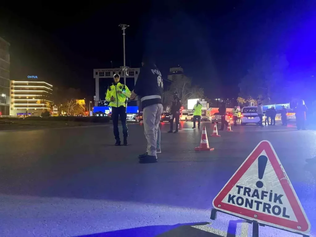 İzmir’de Yeni Yıl Güvenlik Denetimleri