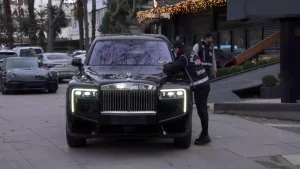 Kadıköy’de Lüks Oto Galerisine Operasyon