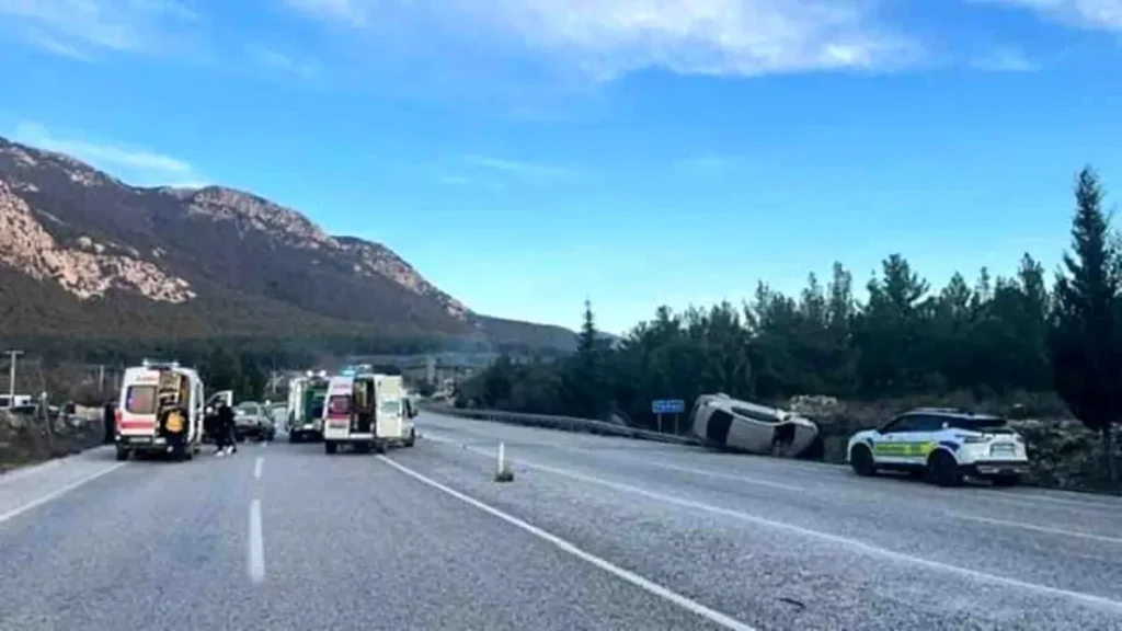 Muğla’da Trafik Kazası: 5 Yaralı ve 2’si Kritik Durumda
