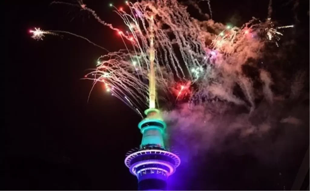 Pasifik’te 2026’ya Havai Fişeklerle Merhaba: Yeni Zelanda’da Büyük Yeni Yıl Coşkusu