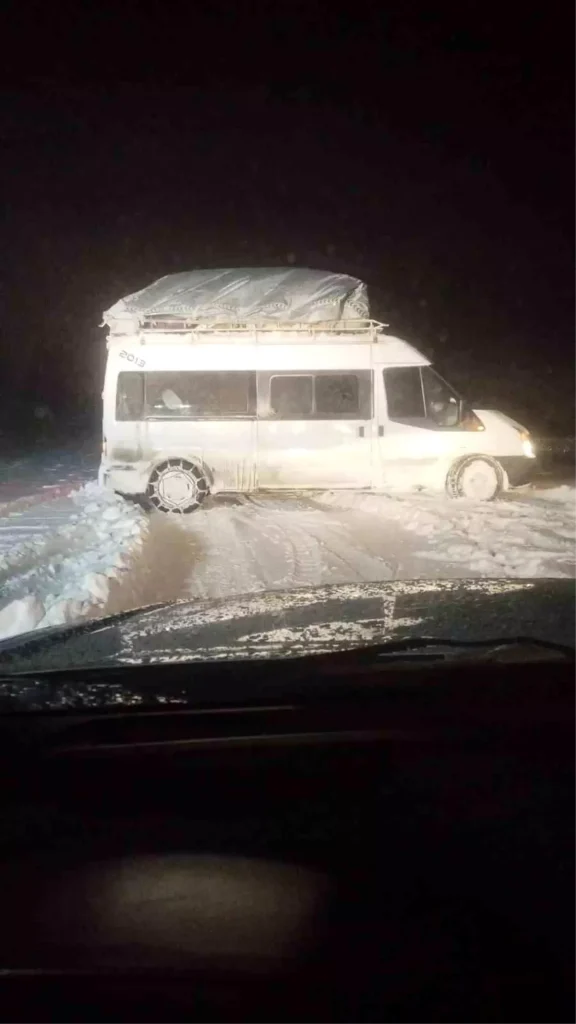 Siirt’te 22 Vatandaş Mahsur Kaldı, Kurtarıldı