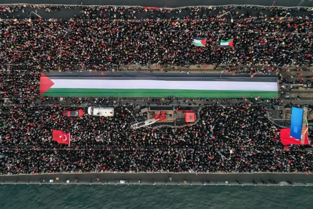 Yeni yılın ilk sabahında İstanbul’da büyük Gazze buluşması